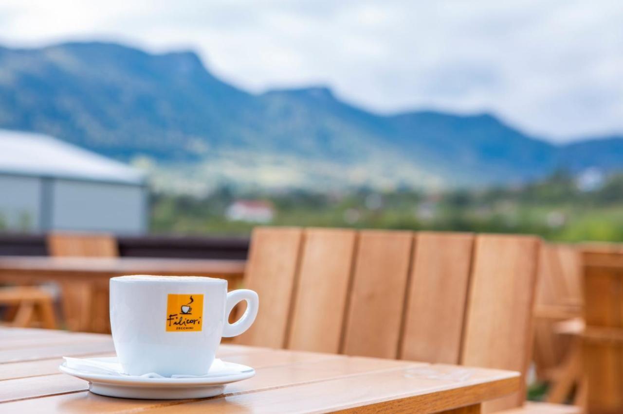 Hotel La Dolce Vita Zărneşti Dış mekan fotoğraf