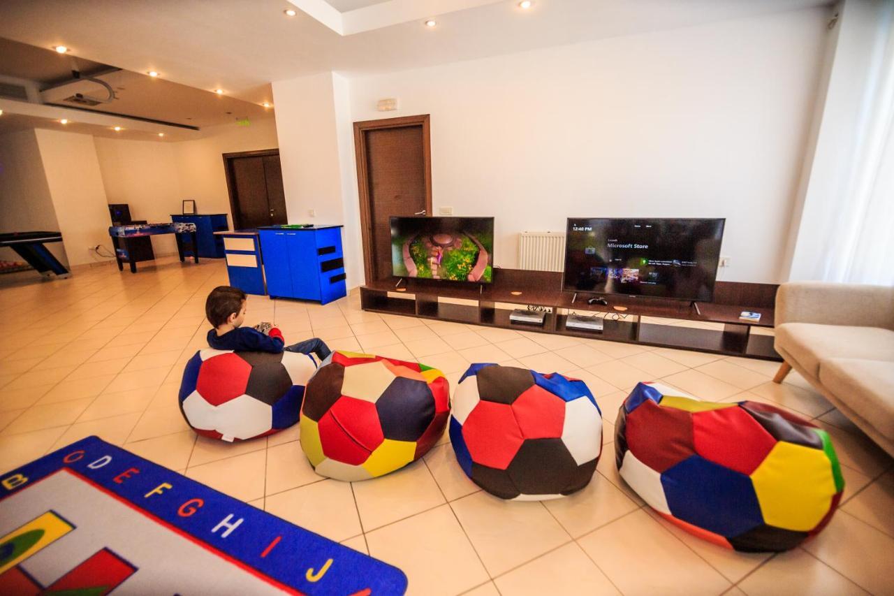 Hotel La Dolce Vita Zărneşti Dış mekan fotoğraf